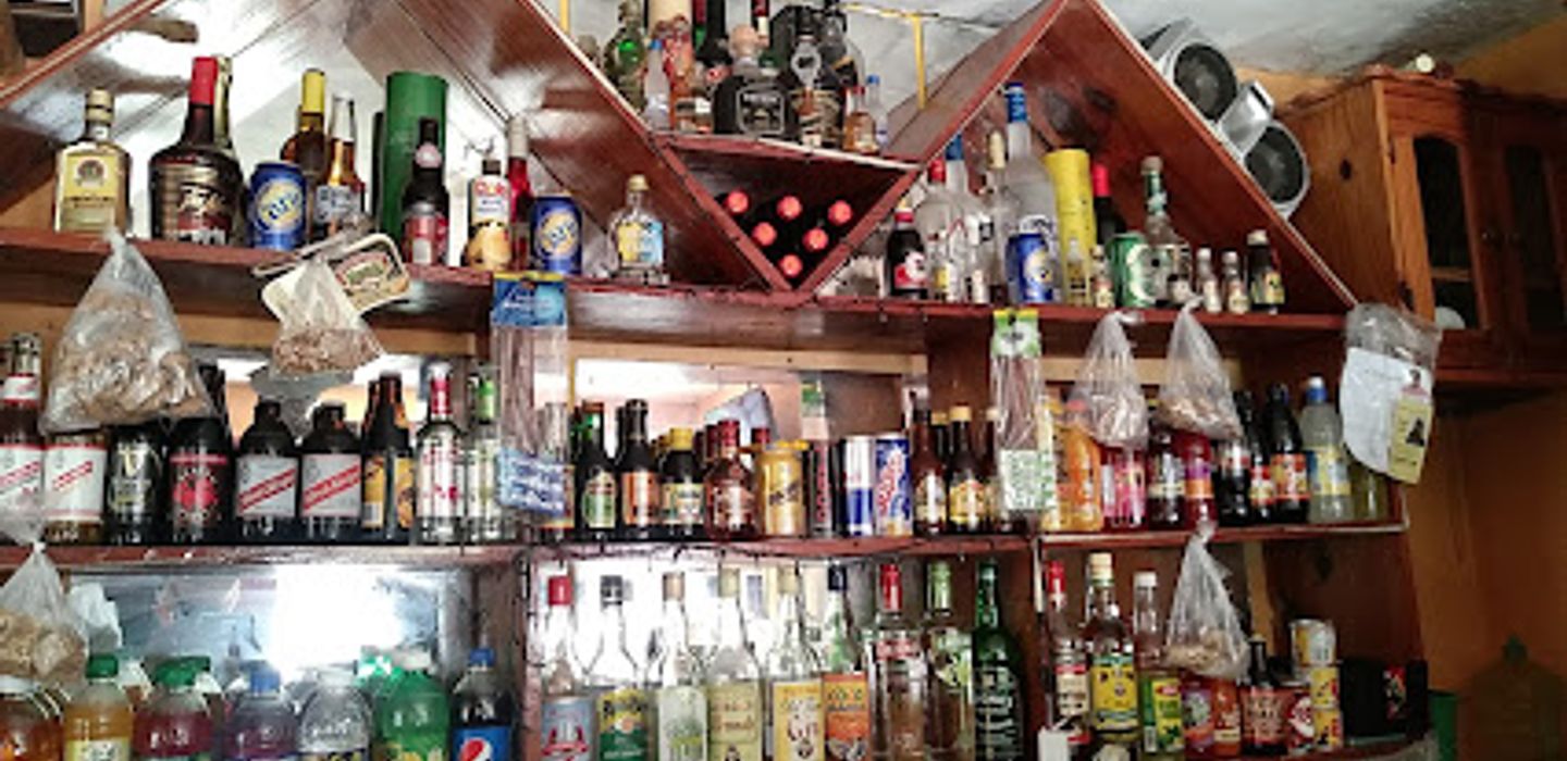 Lavern' Taverns