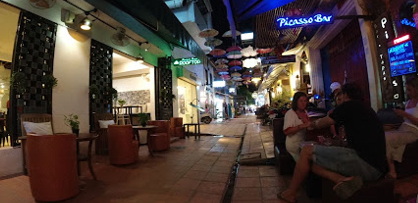 Picasso Bar