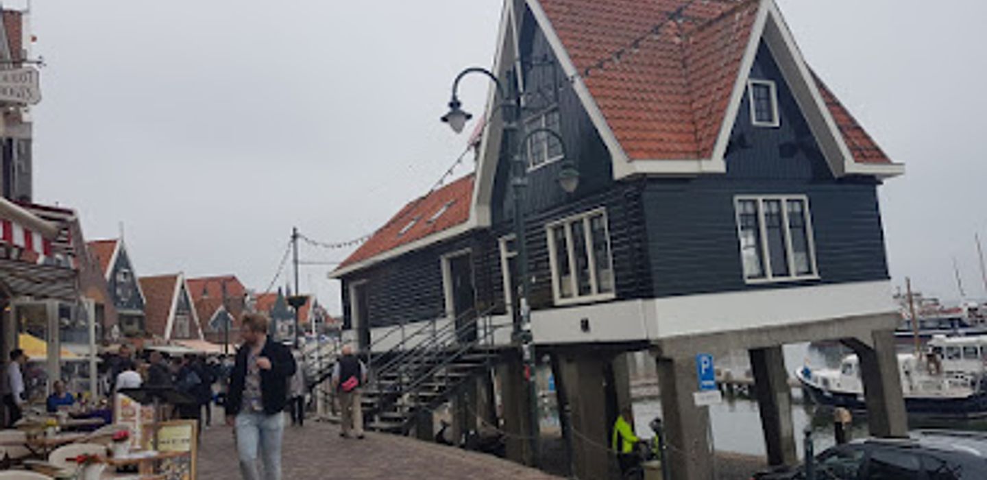 &Drinkz Volendam