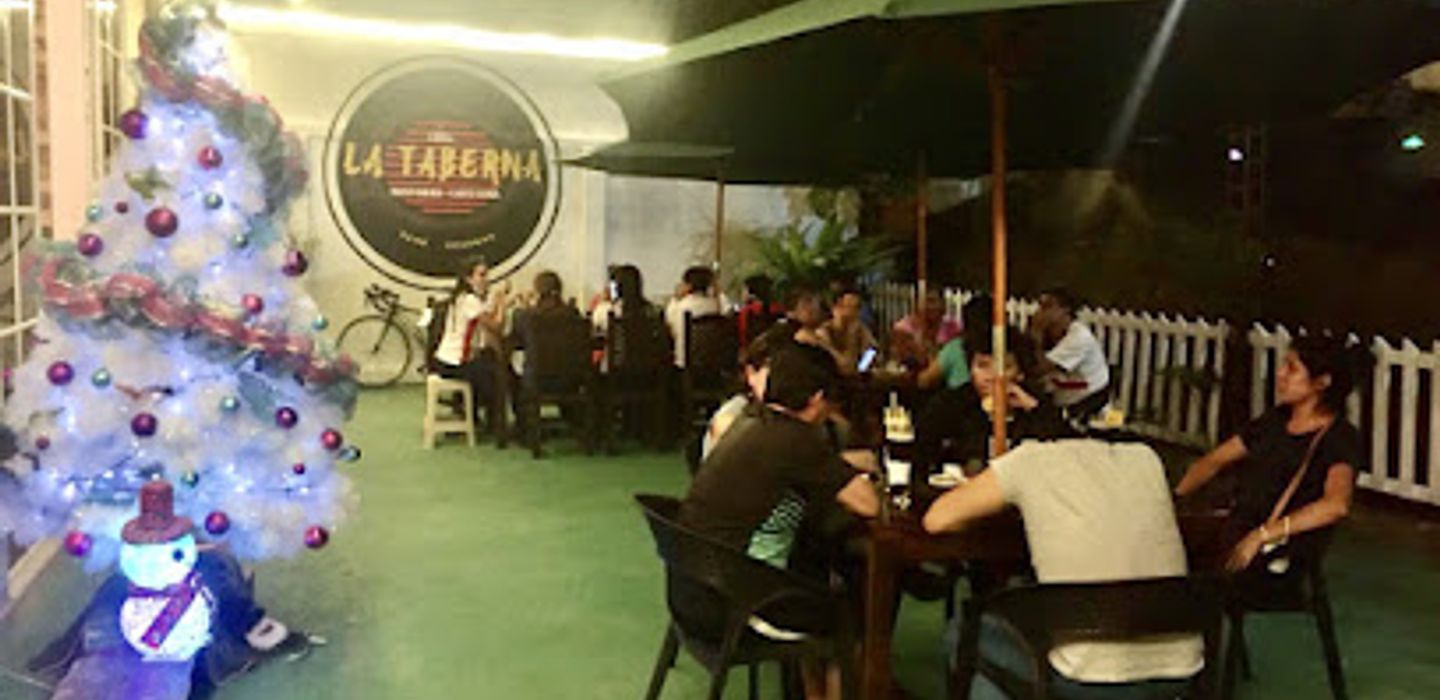 LA TABERNA RESTOBAR CAFETERÍA