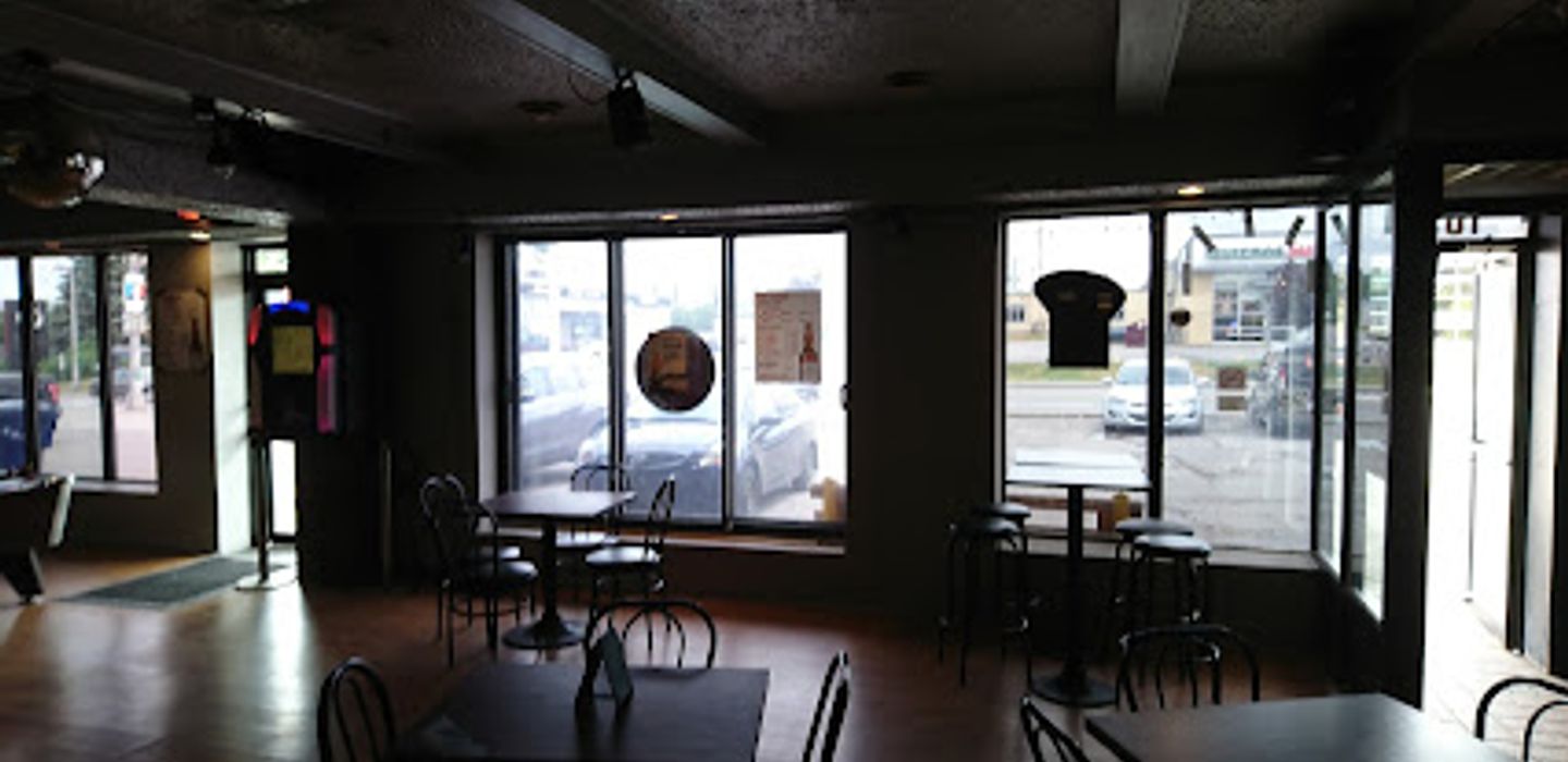Bar Bistro 1098