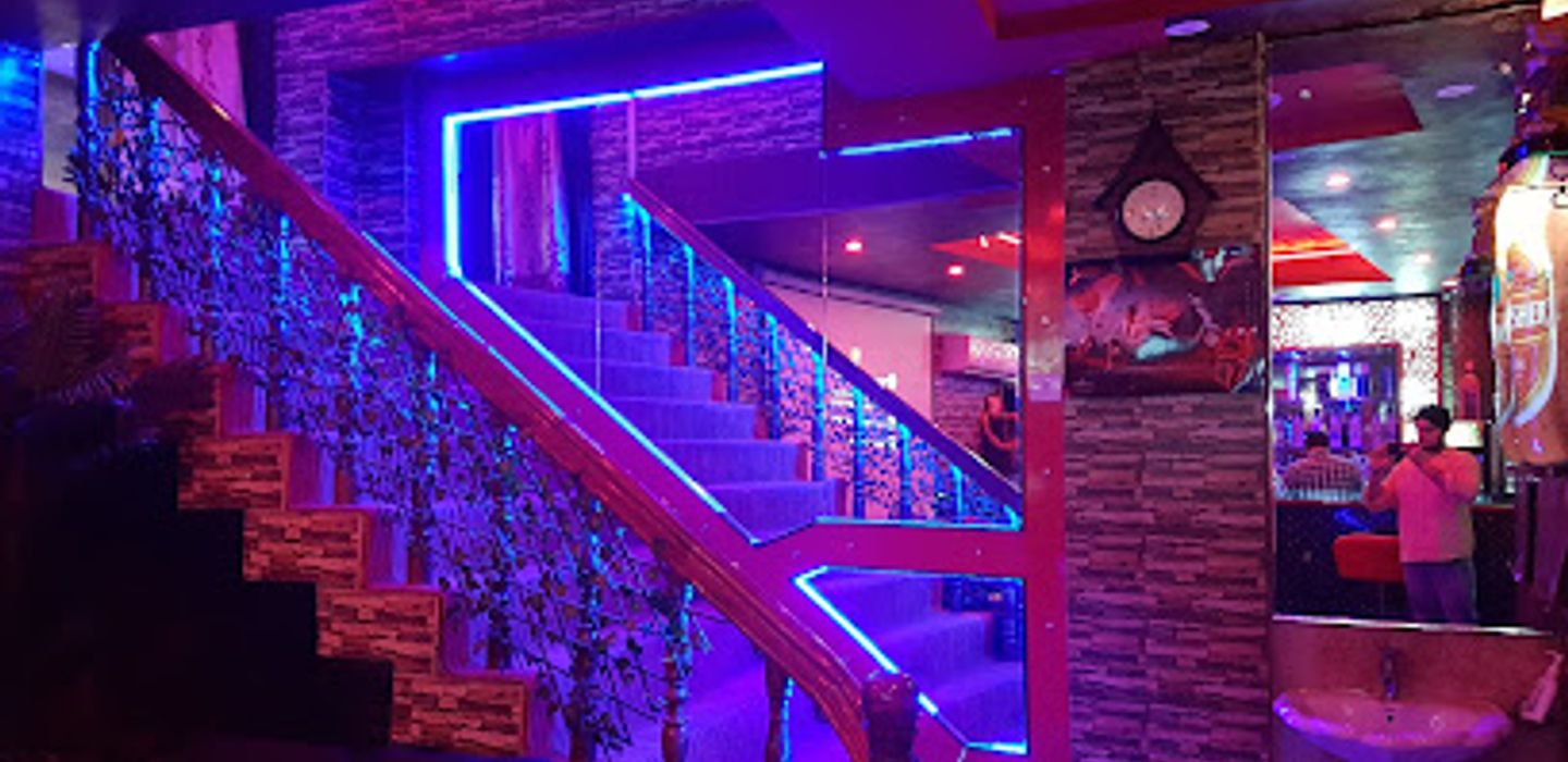 SIM DIP BAR