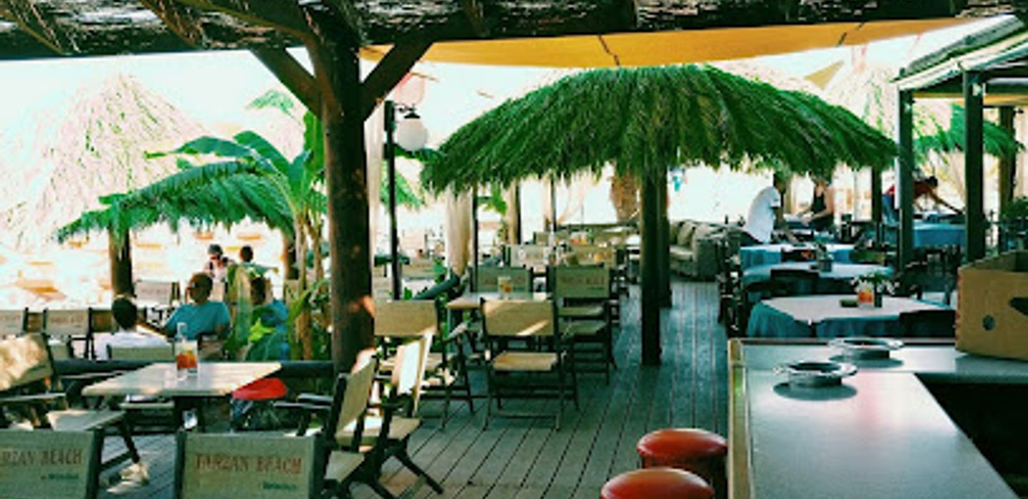 Tarzan beach Restaurant Bar