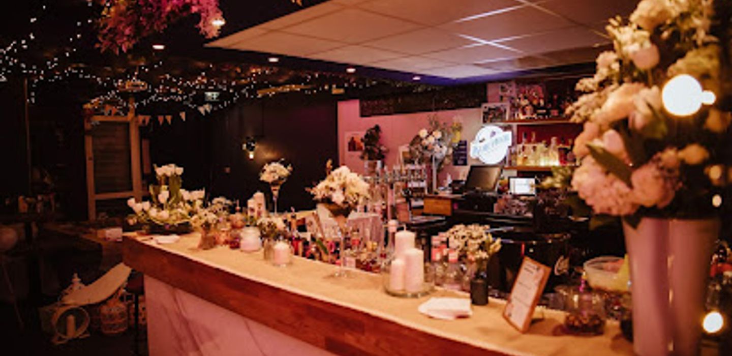 Blue Moon Bar