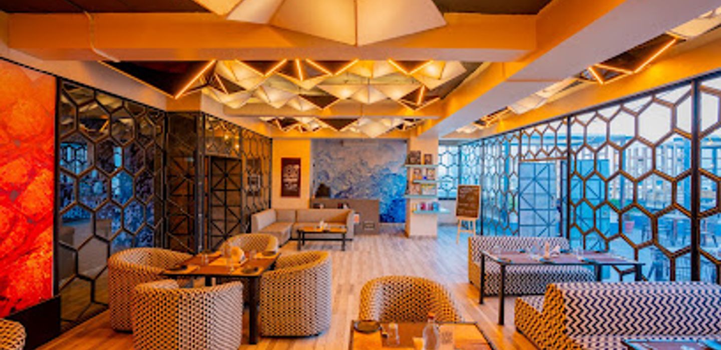 Pentagon Bar & Kitchen