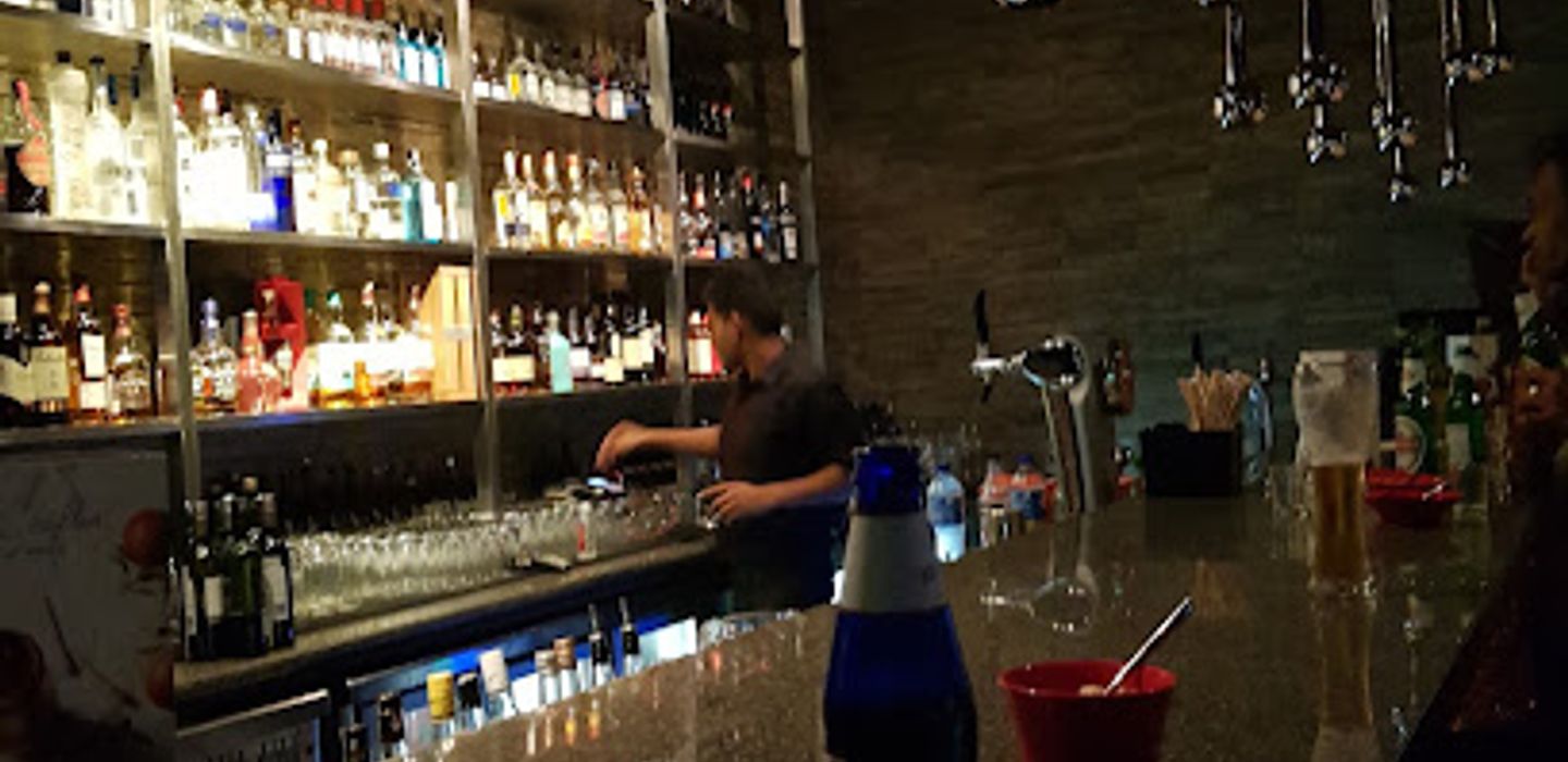 Willows Lounge Bar