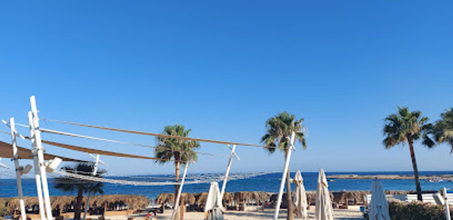 Levels Beach Bar