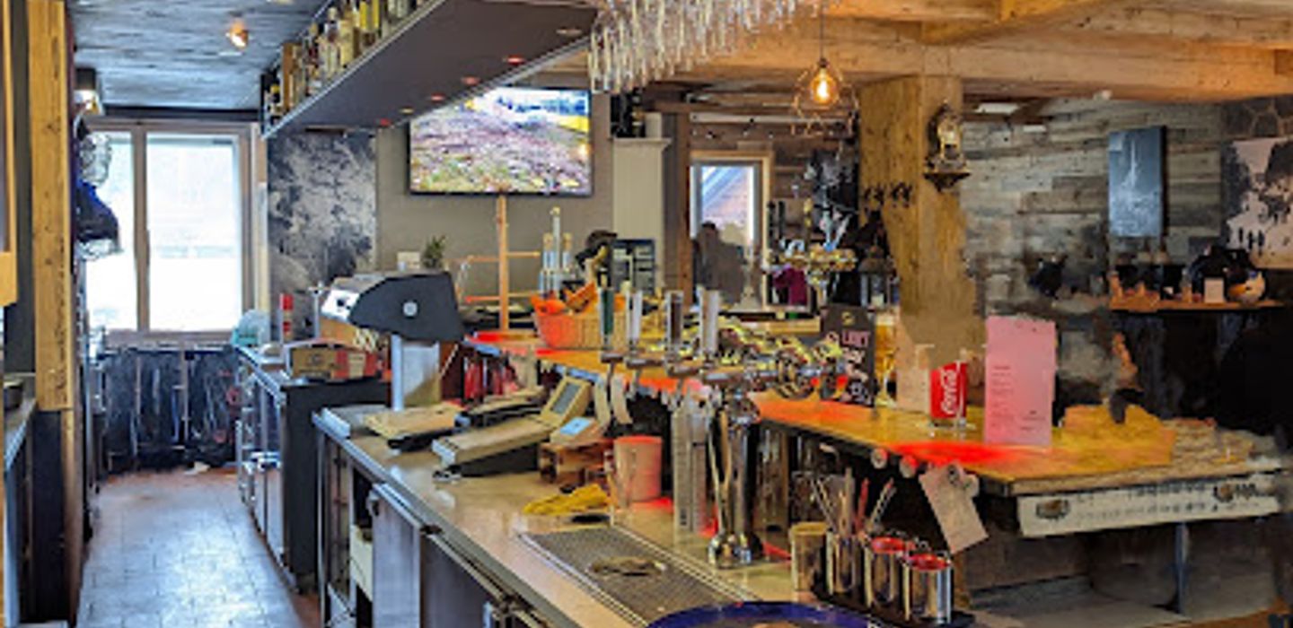 Crystal Bar