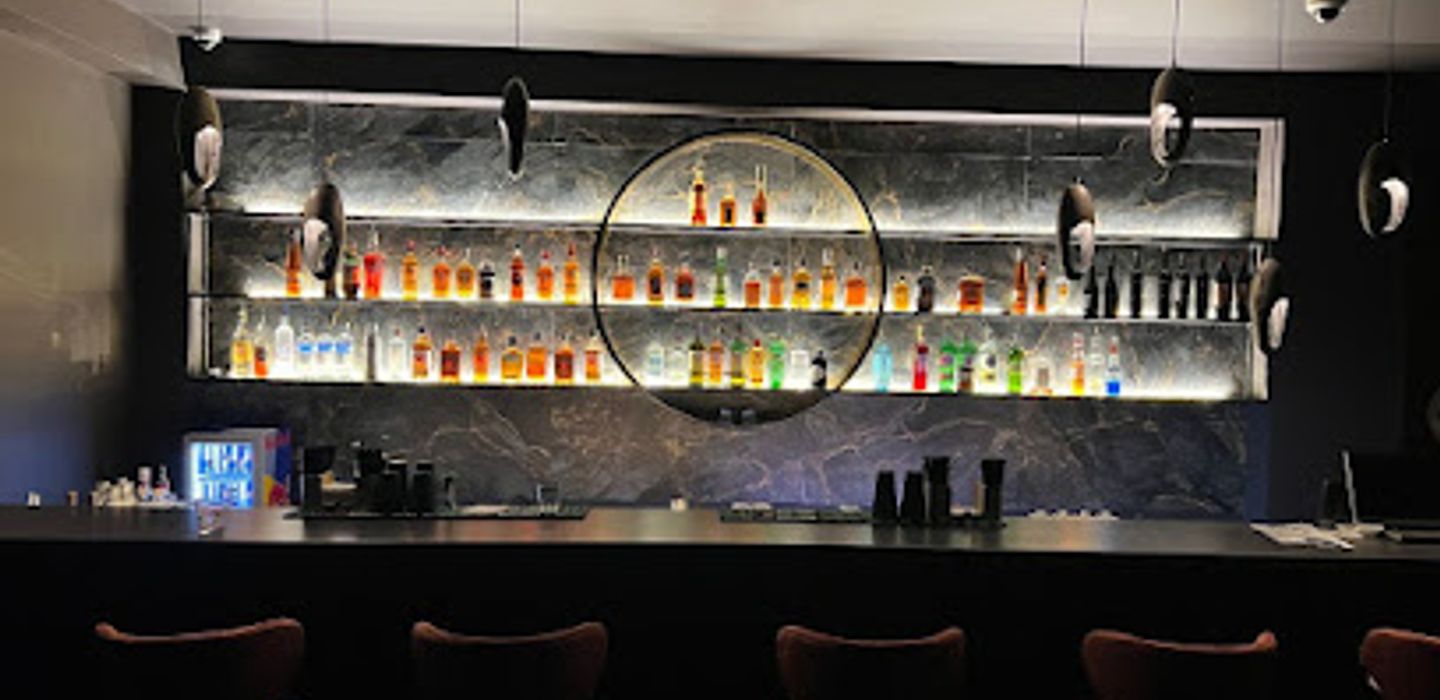 Green Door Bar