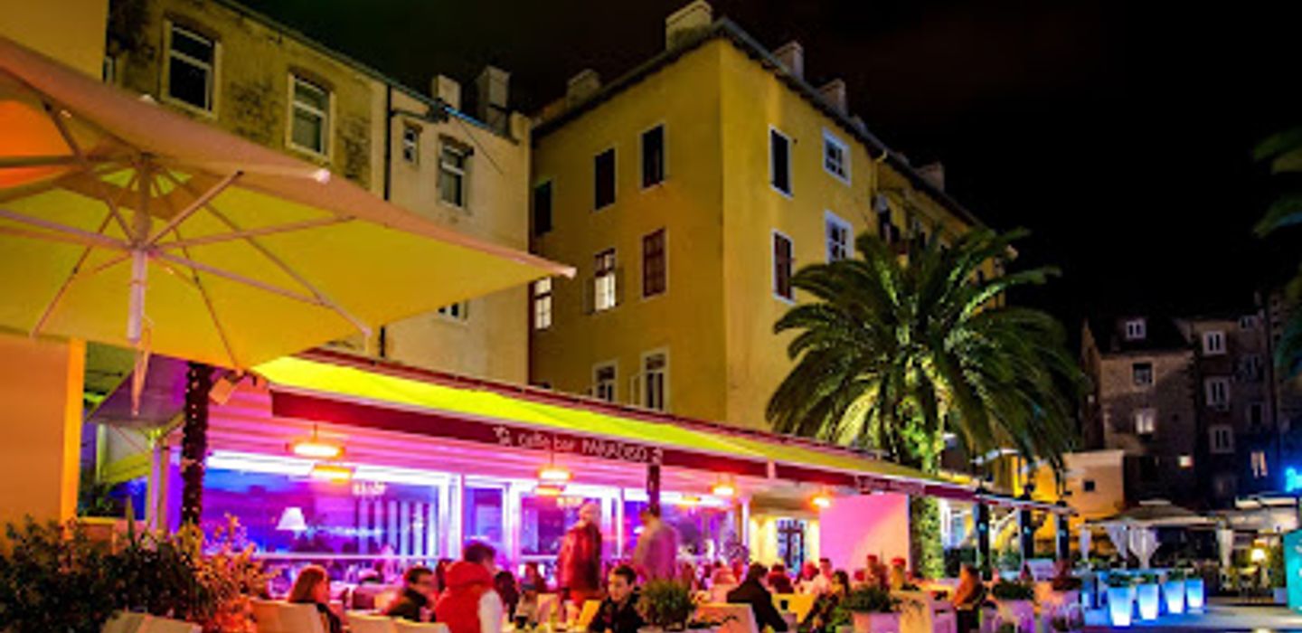 Paradiso cocktail bar