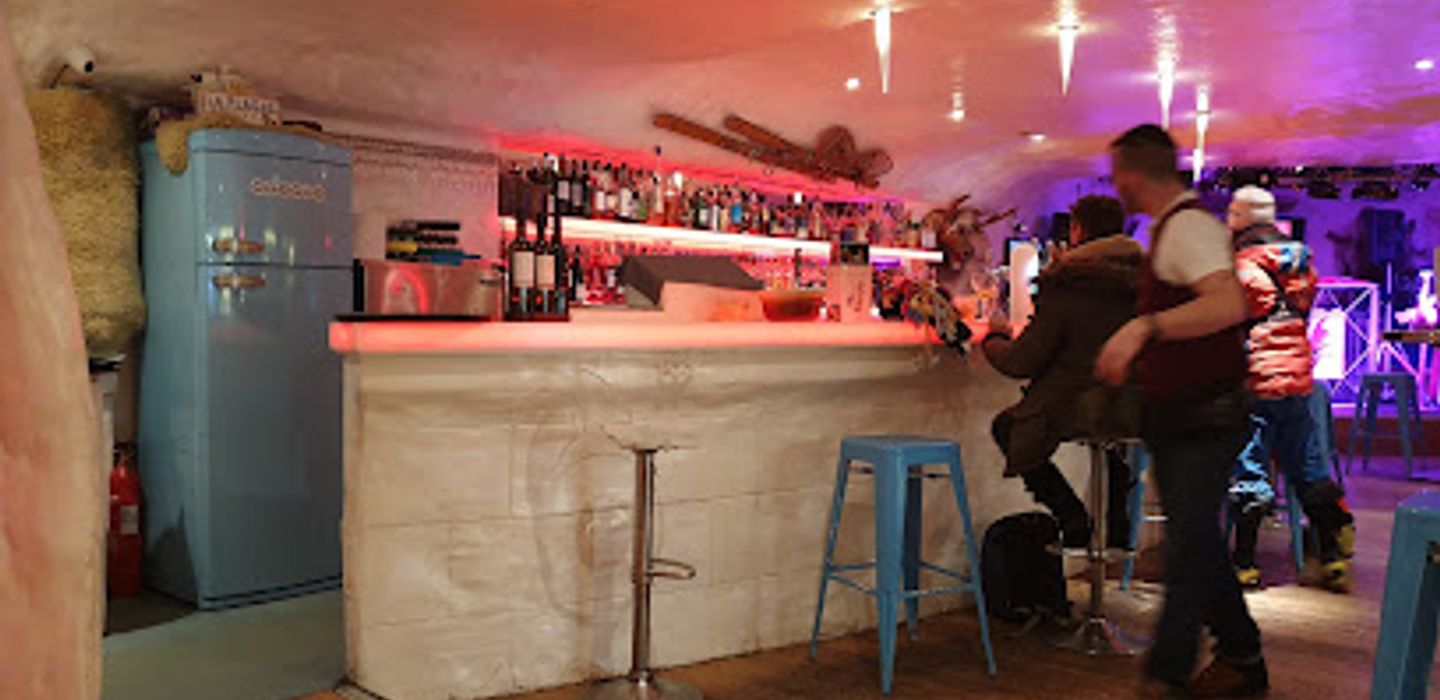 Igloo Igloo Bar