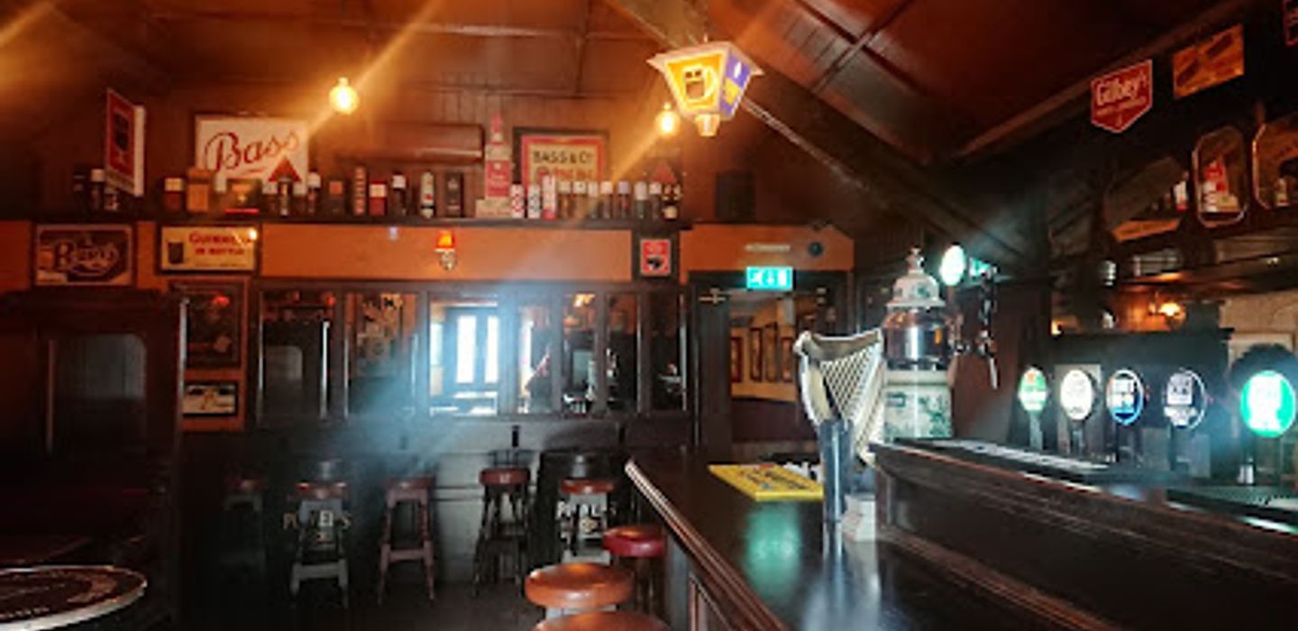 Ma Hogans Bar