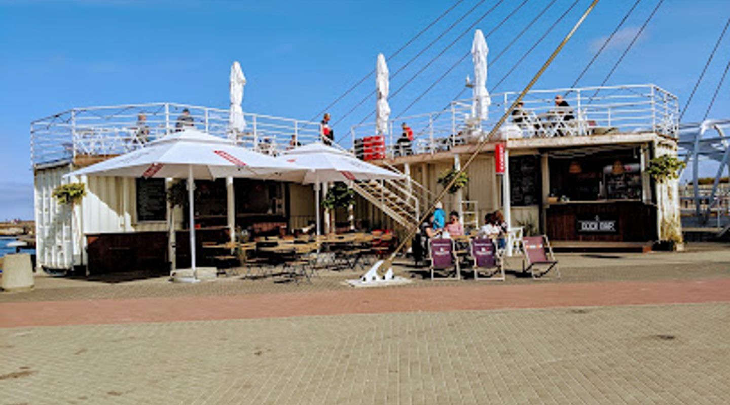 Dock Bar