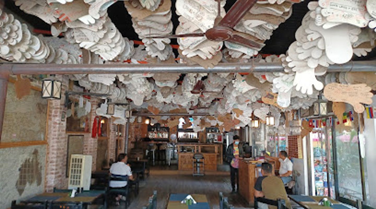 Rum Doodle Bar & Restaurant