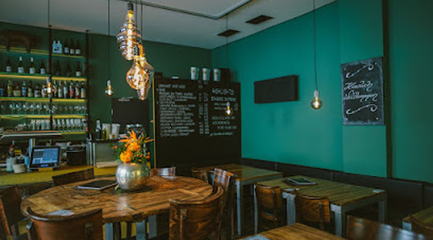 Paris’ Bar