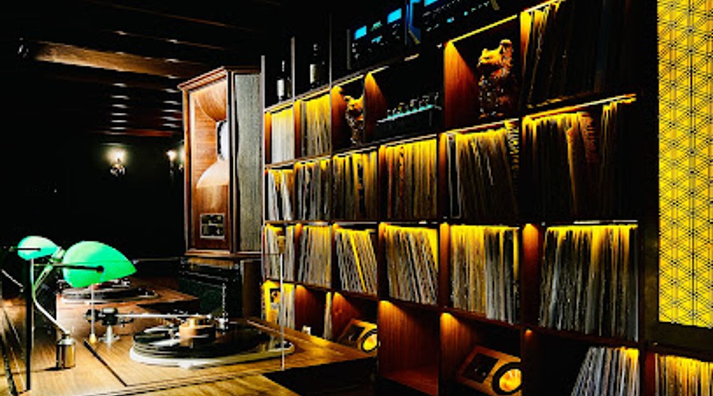 Tokyo Music Bar