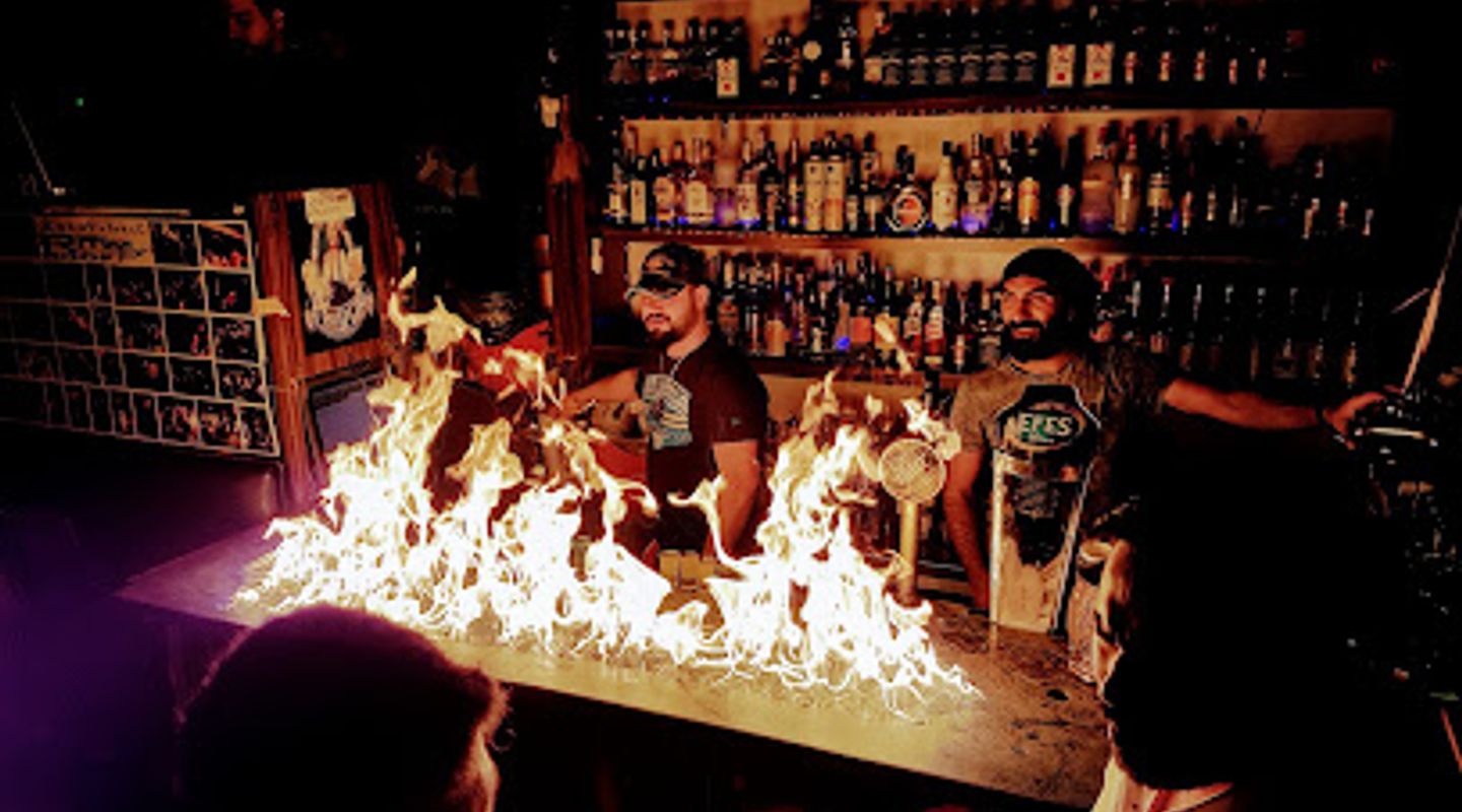 Pub Crawl Istanbul