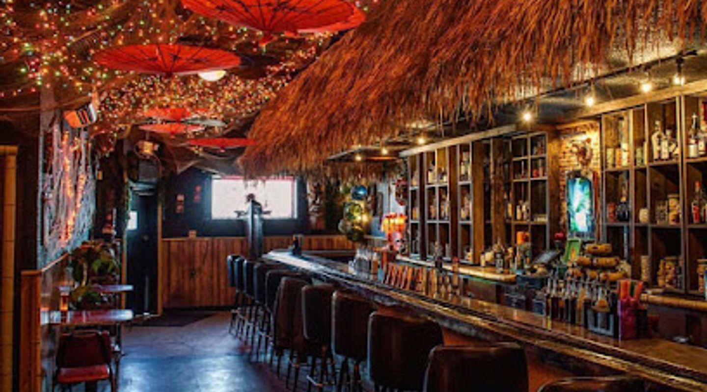Mutiny Bar