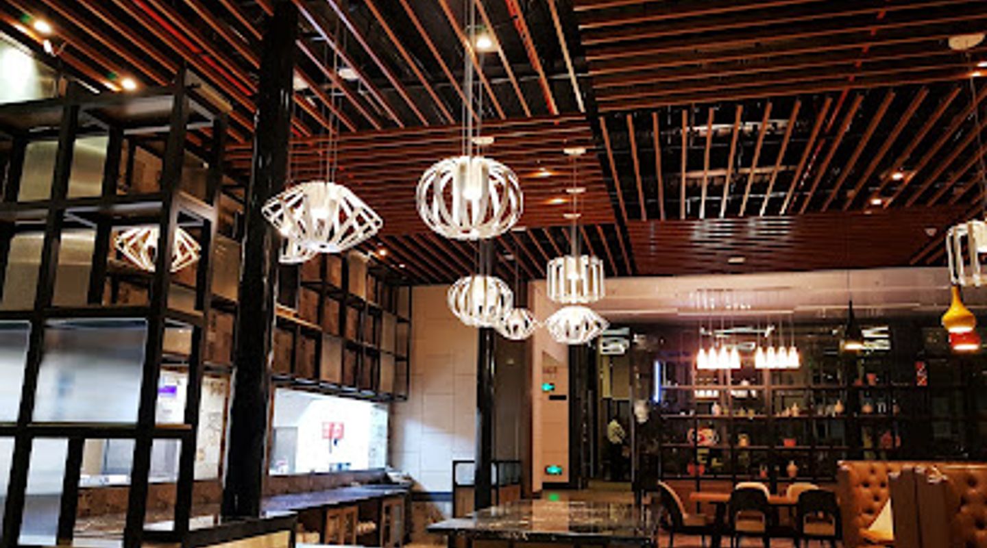 Billy's Bistro & Bar