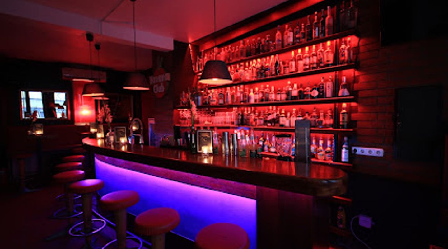 Cubanitos Bar