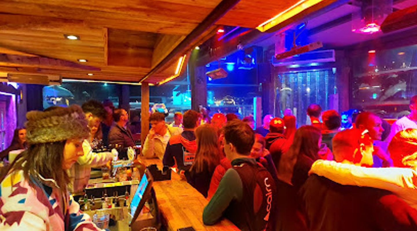 Miky's Apres Ski Bar