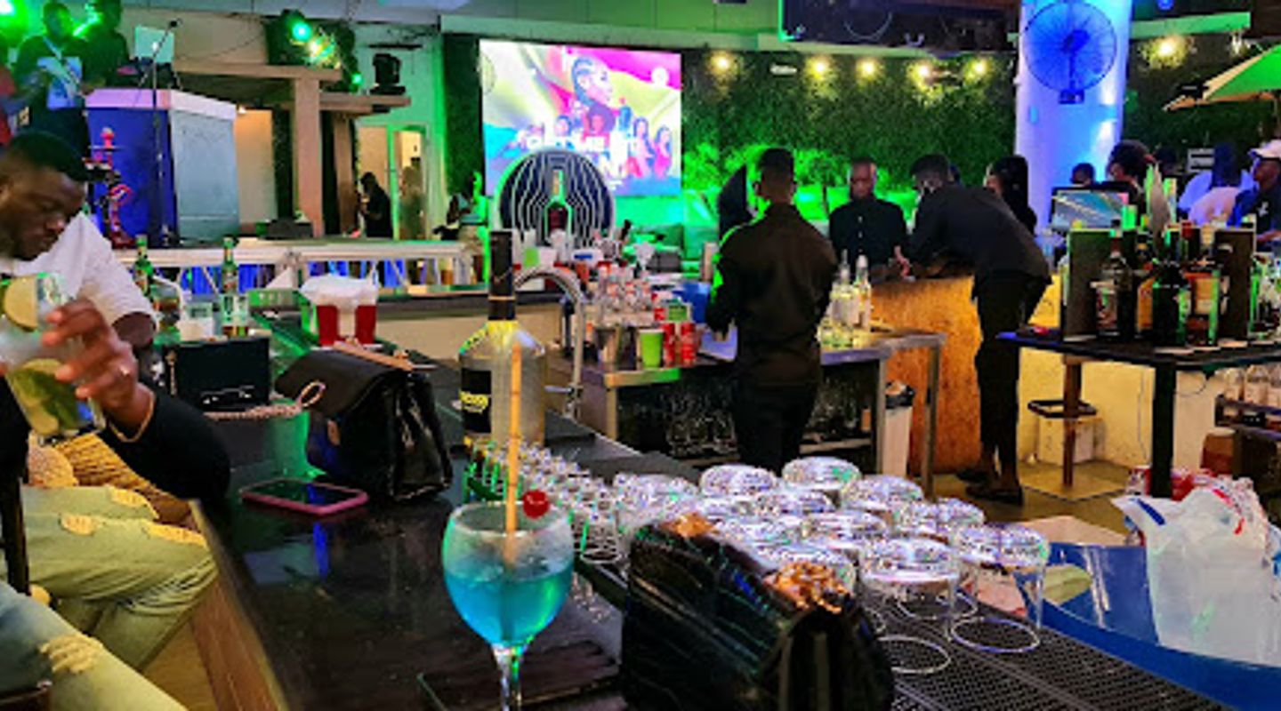 Luna Rooftop Bar