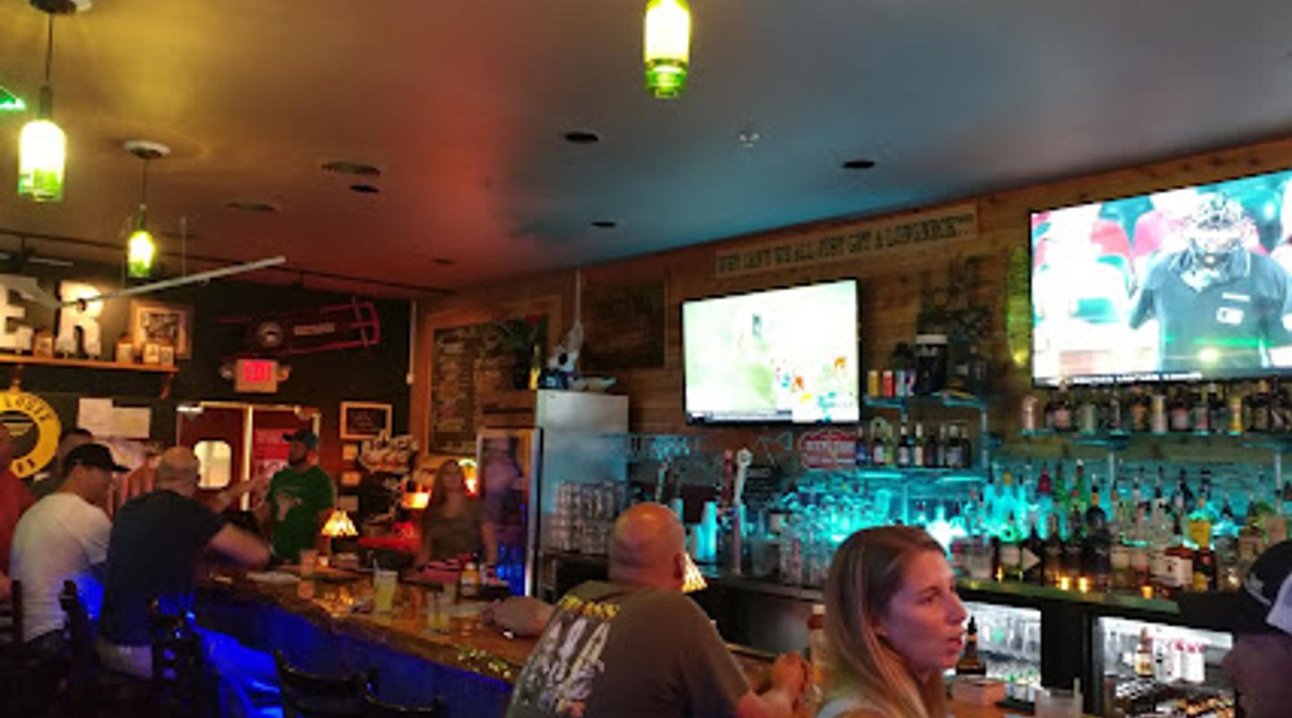 Tully's Taproom