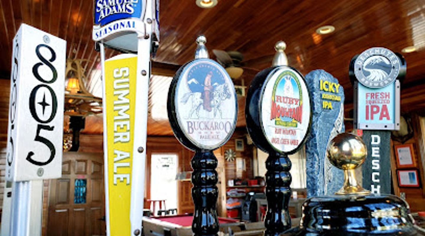 Lucky Spur Saloon