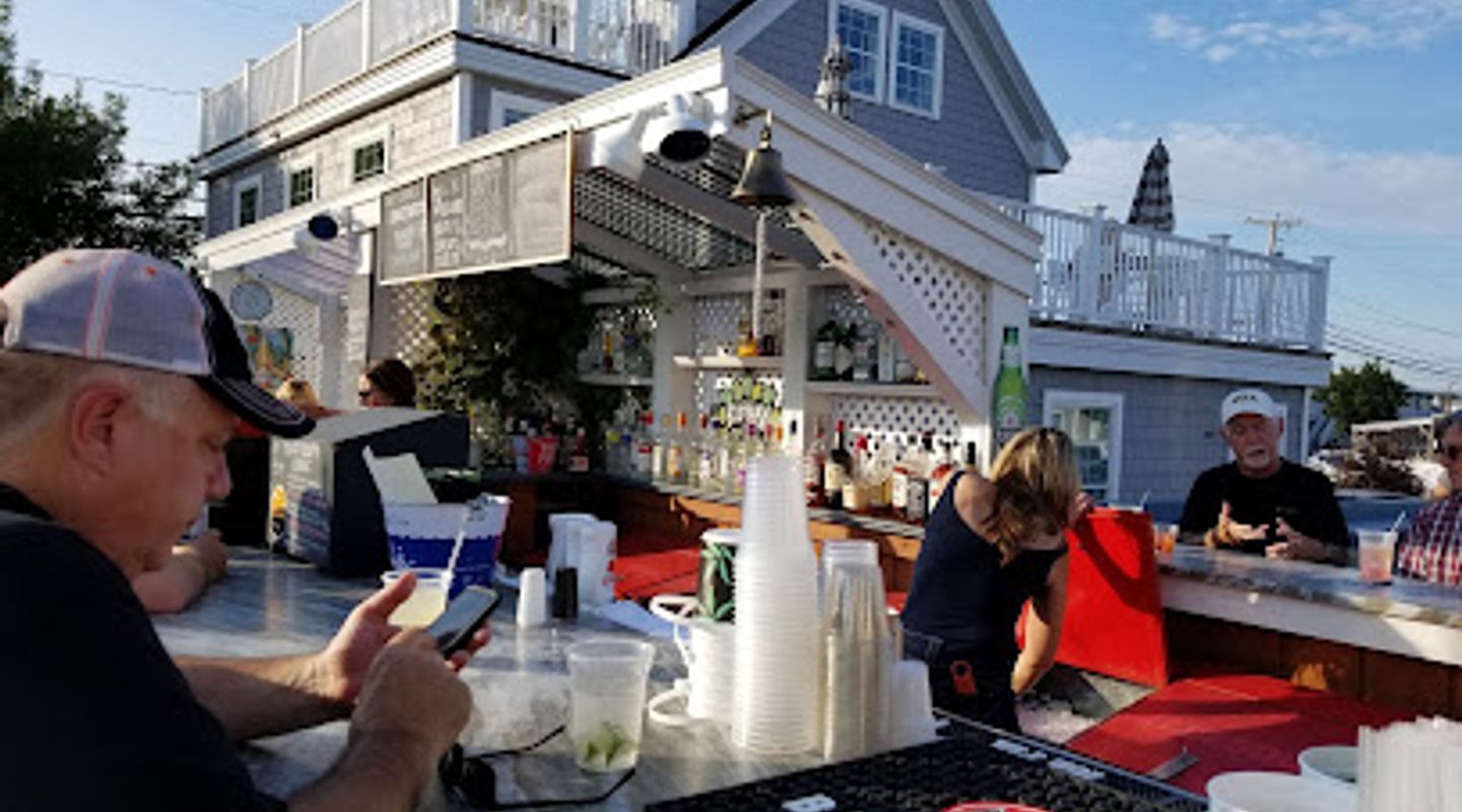 Sunset Bar & Grill