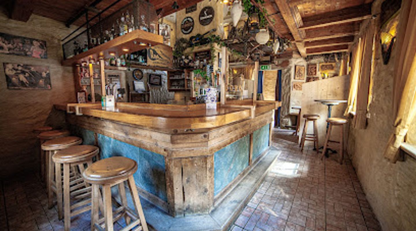 Rutsche Pub - Bar