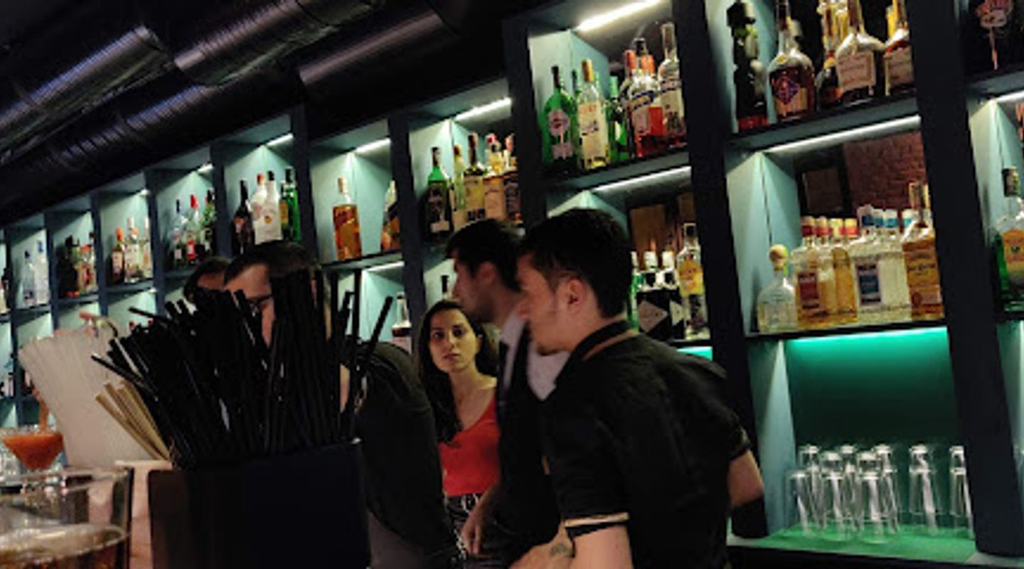 Barfly Social Hub