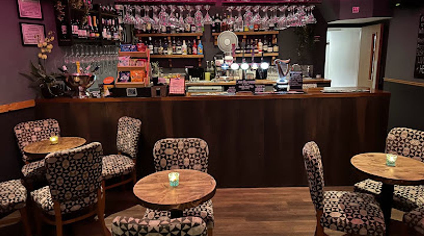 The Lounge Bar