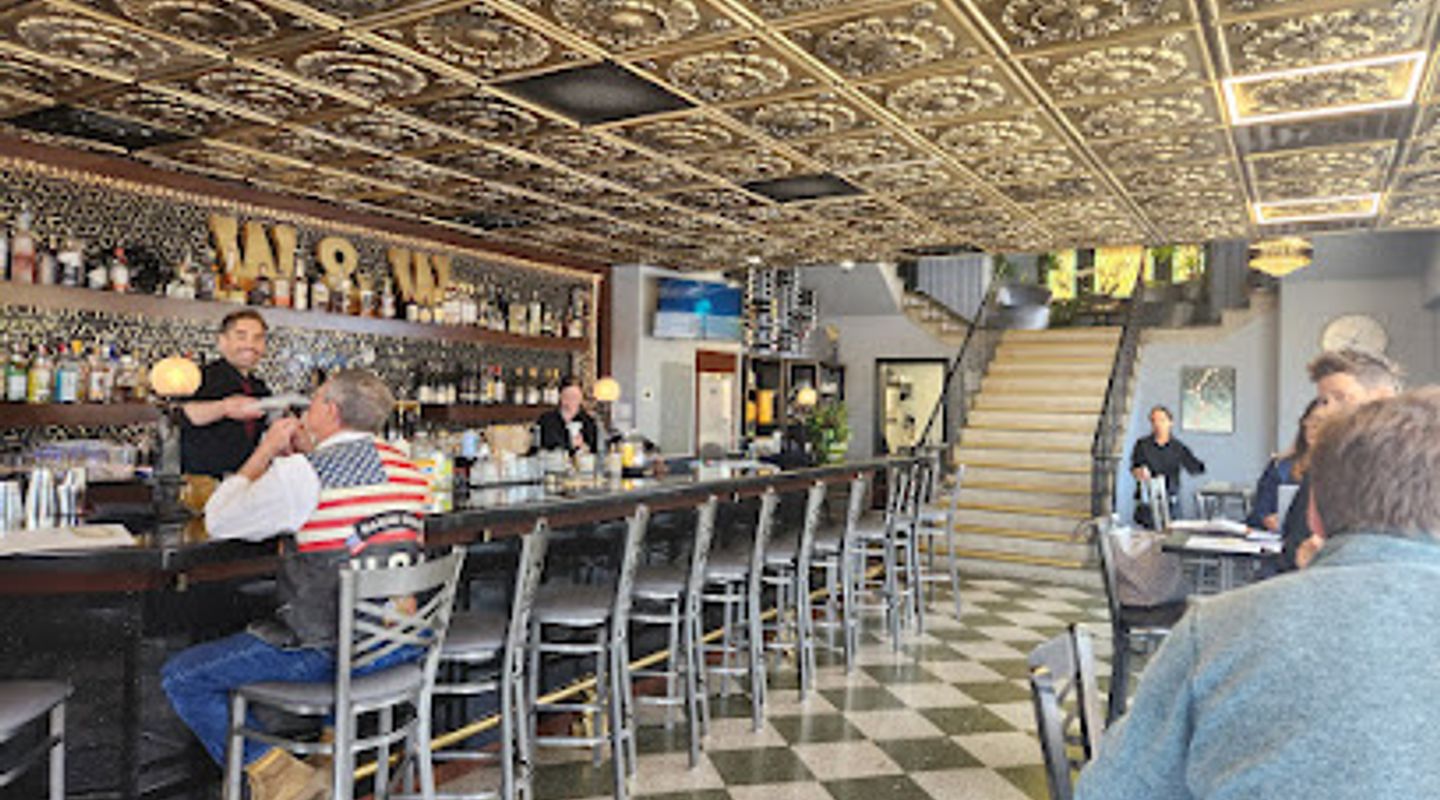 Watch & Warrant Restaurant