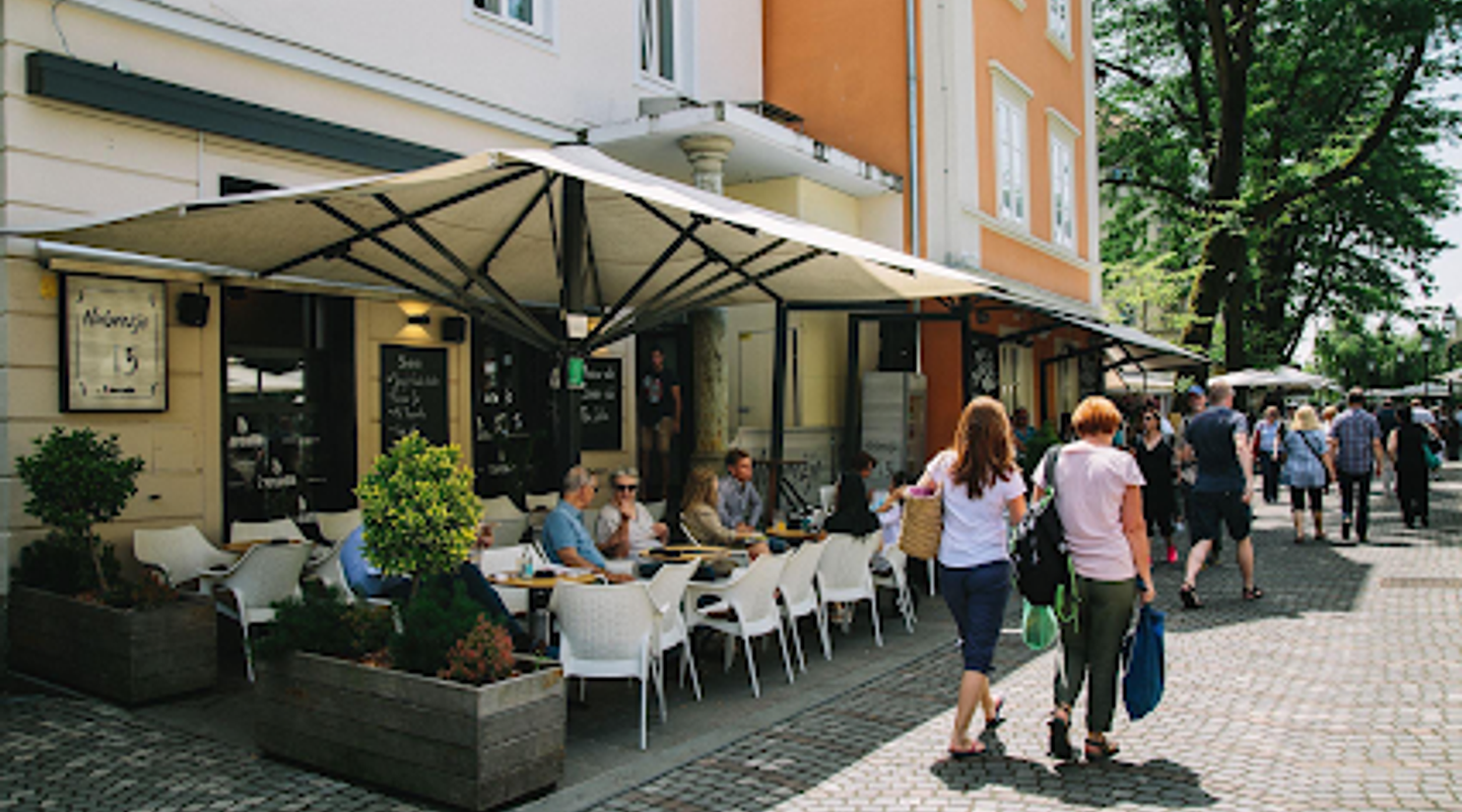 Nabrežje 15