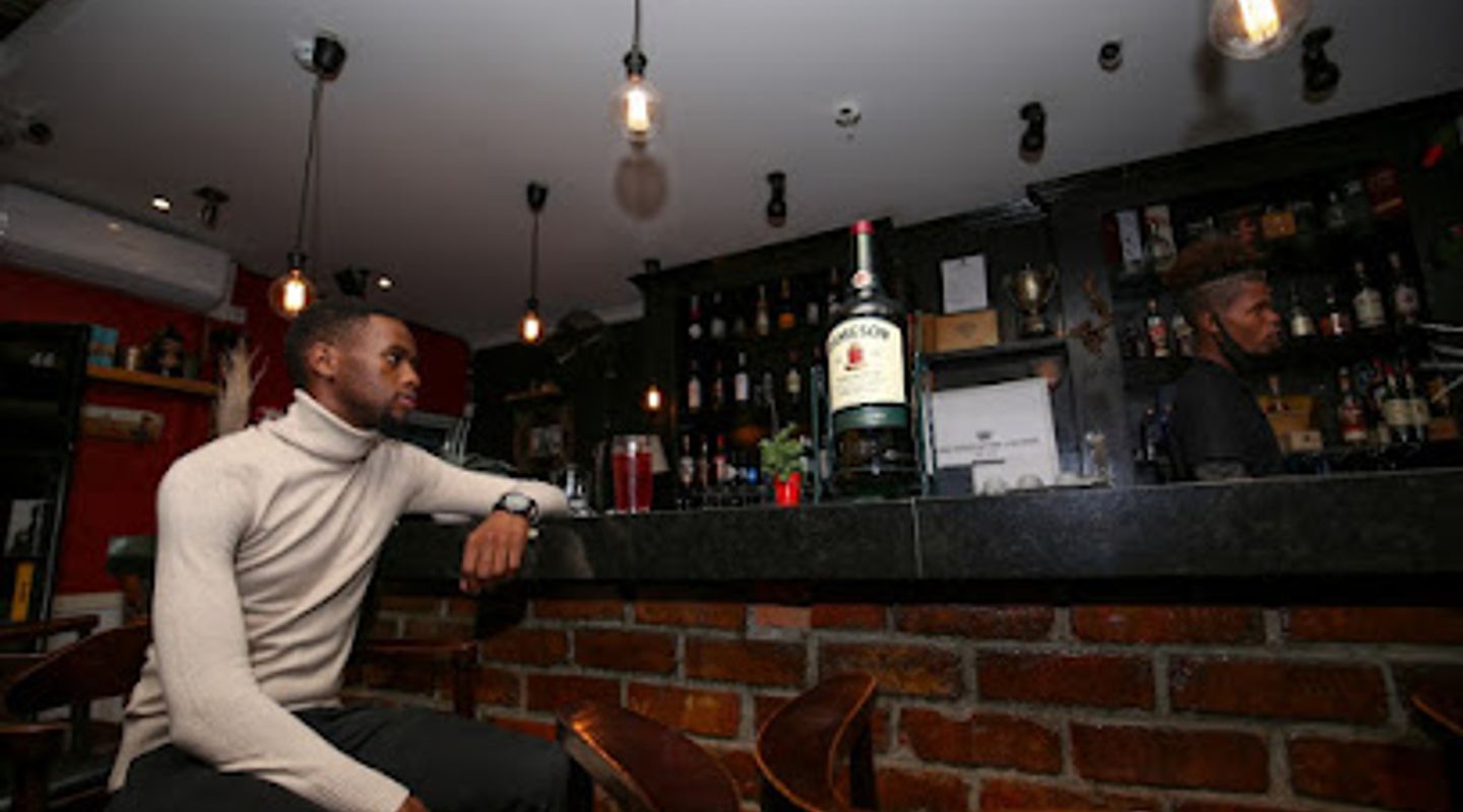 The PRINCETON LOUNGE