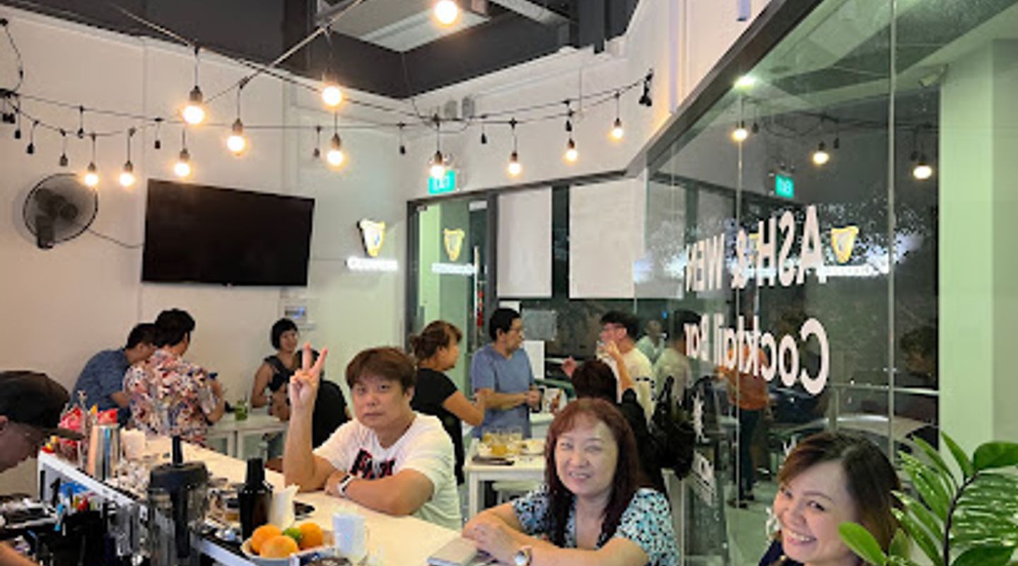 Ash & Wen Cocktail Bar
