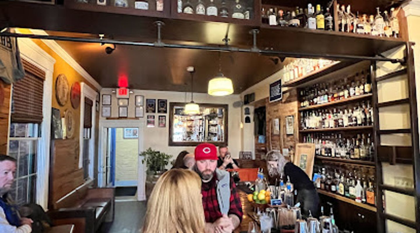 Old Kentucky Bourbon Bar