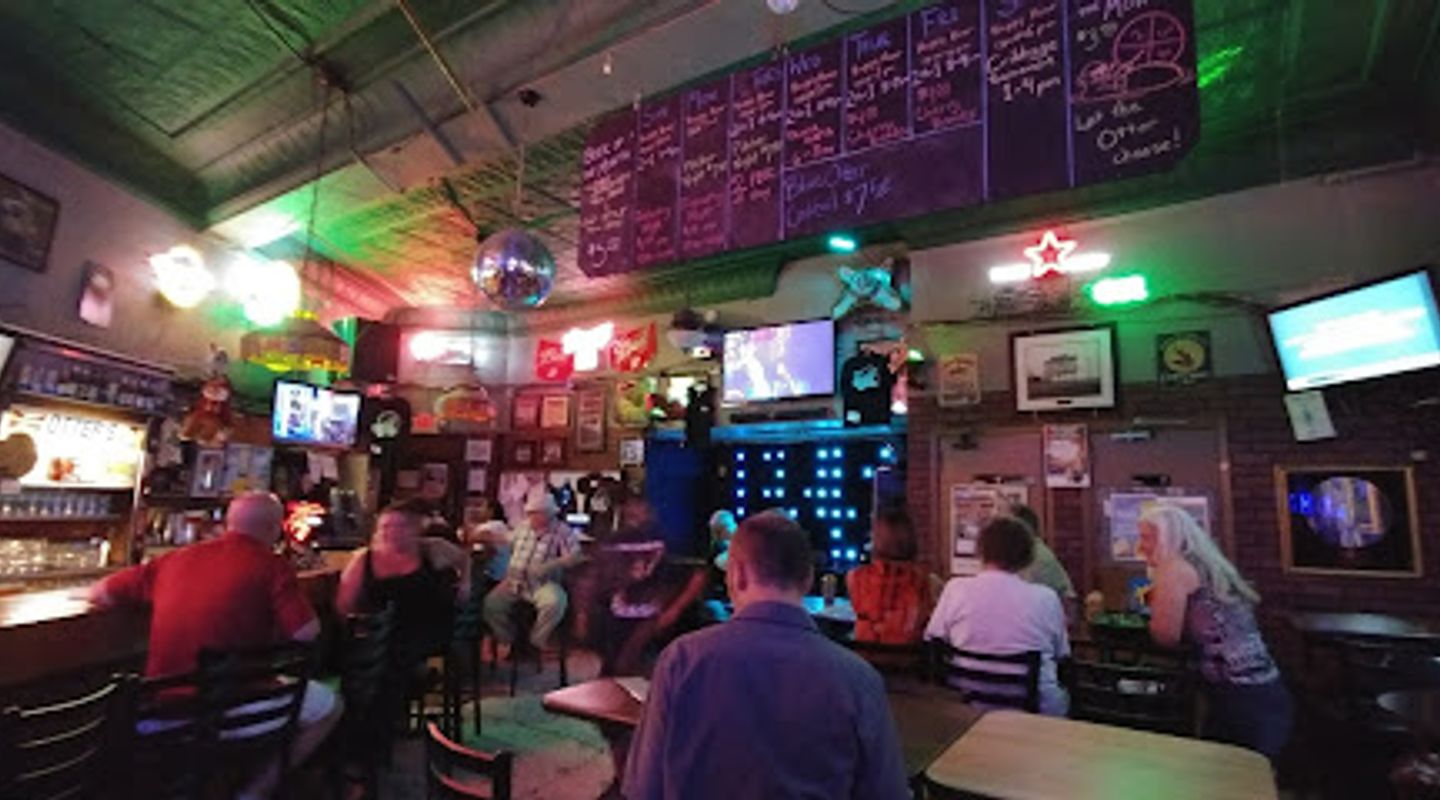 Otter's Saloon