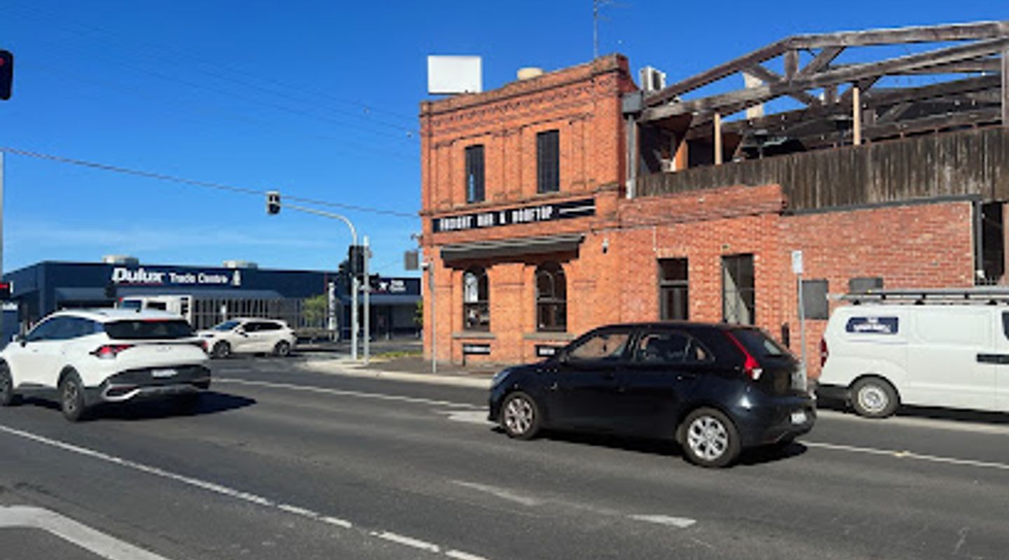 Freight Bar & Rooftop