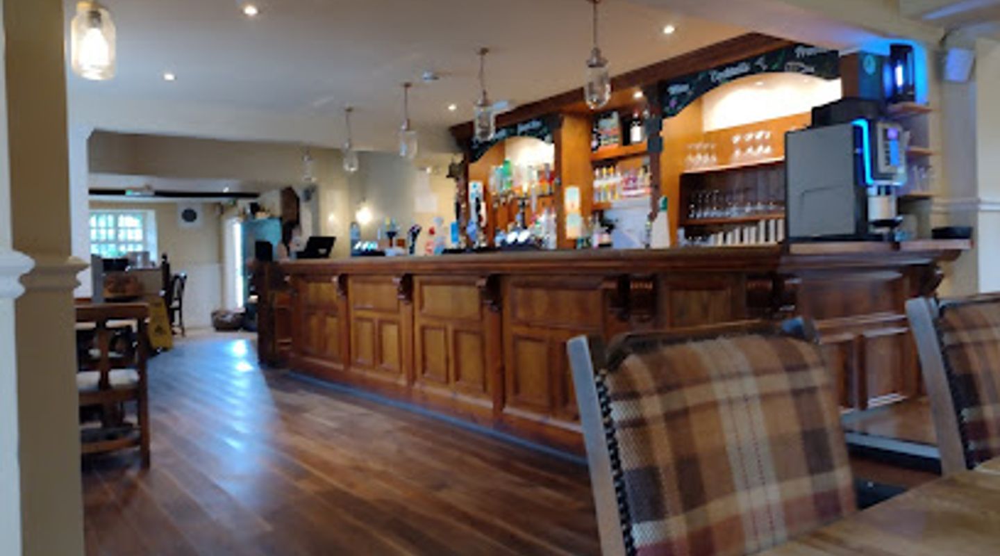 The Horseshoes Inn