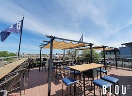 BLOU Rooftopbar