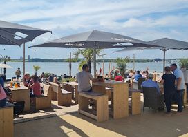 Strandkiste Bar & Lounge