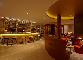 Carls Lobby & Bar