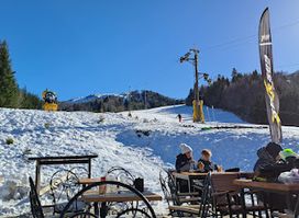 Ski Bar 1450