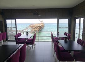 The Pier Port
