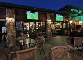O'Neill's Irish Bar and Grill