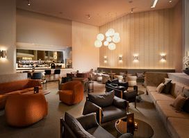 Palm Court Bar & Lounge