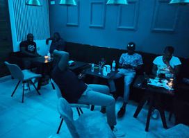 LE FRENCHIE Lounge - Bar