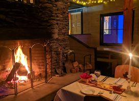 Allyn's Lodge