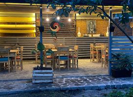 Wazi Wine Garage